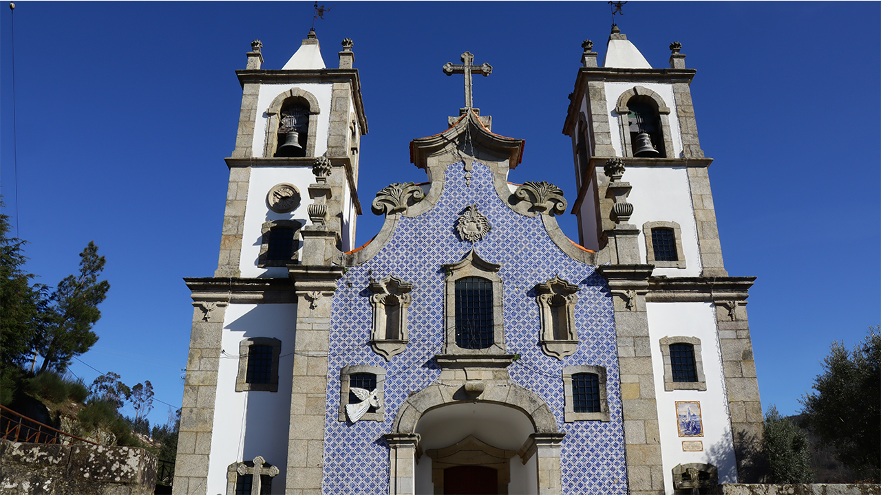 Igreja Paroquial - Vouzelar_Tiago Ferreira