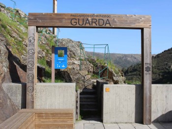 porta dos passadiços do mondego na barragem do caldeirão
